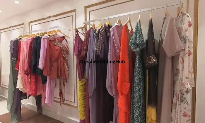 Mishansi Fashion Studio